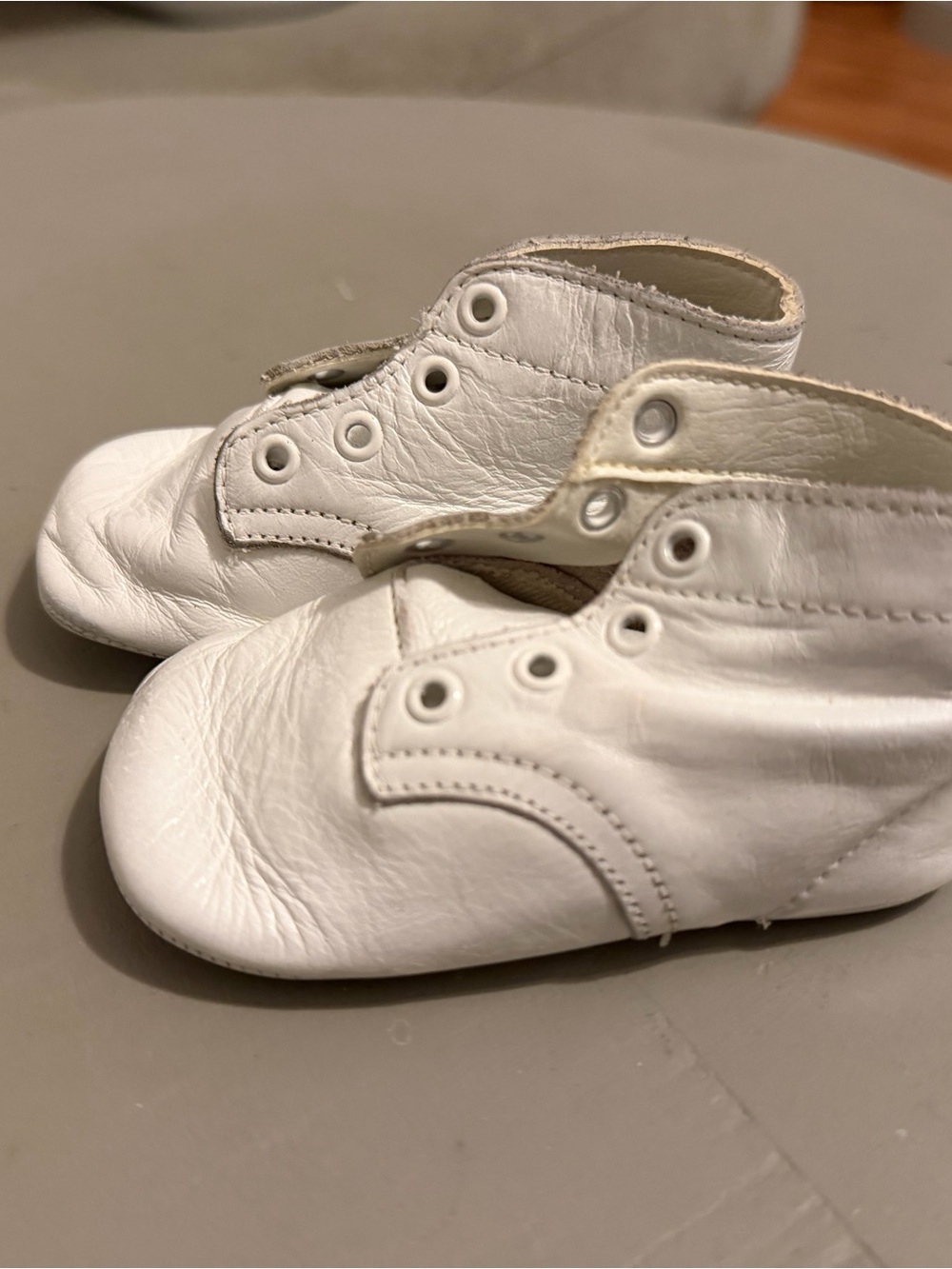 Minimalist White Baby Walker Leather Shoes